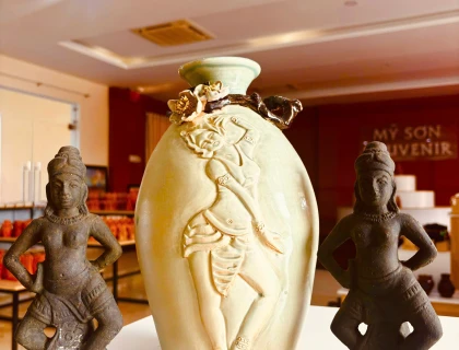 PHÁT TRIỂN SẢN PHẨM LƯU NIỆM TẠI MỸ SƠN