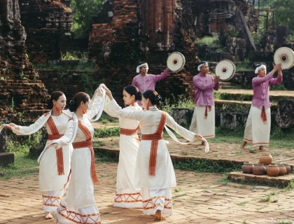 BẢO TỒN VÀ PHÁT HUY GIÁ TRỊ DI SẢN VĂN HÓA PHI VẬT THỂ DƯỚI HÌNH THỨC CHƯƠNG TRÌNH NGHỆ THUẬT  TẠI BQL DSVHTG MỸ SƠN